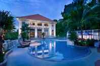 Swimming Pool Hotel Fort Canning