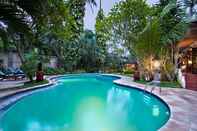 Swimming Pool Baliana Villa Legian