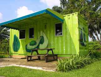 ภายนอกอาคาร 2 D'Cabin Hotel Container Mekarsari