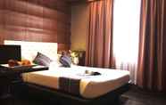 Kamar Tidur 4 Hotel La Corona Manila 