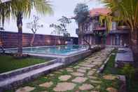 Swimming Pool Pelemsewu Cottage Syariah