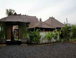 Bangunan 2 Kubudiuma Villas