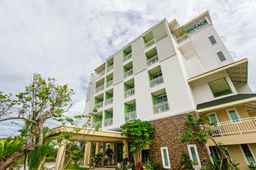 โรงแรมเดอะ เทอเรส, THB 660.00