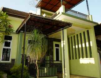 Exterior 2 Villa Batoe BR C-8