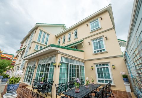 Exterior The Orchid House 153