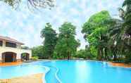 Swimming Pool 2 Pung-Waan Resort & Spa