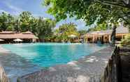 Kolam Renang 2 Sheridan Boutique Resort