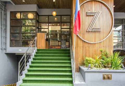 Exterior Z Hostel