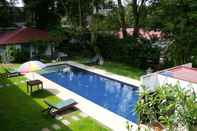 Swimming Pool Basaga Holiday Residences