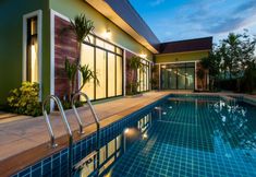 Swimming Pool 2 Jinda Resort 
