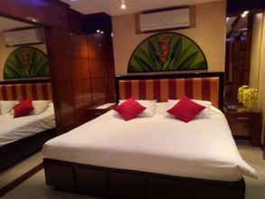 Kamar Tidur 4 Fields Walking Street Hotel