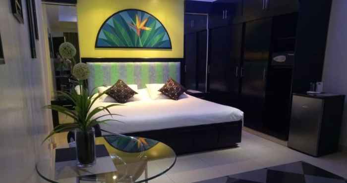 Kamar Tidur Fields Walking Street Hotel