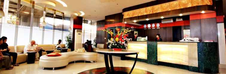 Lobby Eurotel Makati