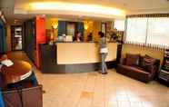 Lobby 7 Fersal Hotel P. Tuazon