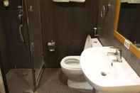 Toilet Kamar Hotel Ava Malate Motorist Lodge