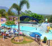 Swimming Pool 3 Selopanggung Hotel-Resort & Wisata