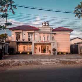 Exterior / Building 1 Flamboyan Pondok Wisata & Cafe, Hotel Fakultas Syariah UIN KHAS Jember