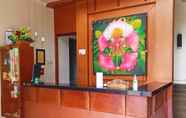 Lobby 7 Flamboyan Pondok Wisata & Cafe