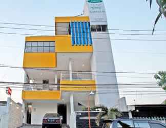 Bangunan 2 Family Guest House Kupang Baru