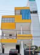 EXTERIOR_BUILDING Family Guest House Kupang Baru