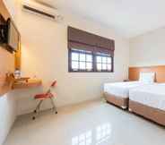 Bedroom 4 Family Guest House Kupang Baru