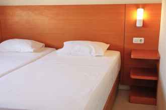 Kamar Tidur 4 Family Guest House Kupang Baru