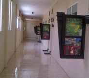 Lobby 2 Hotel Arowana Jember 