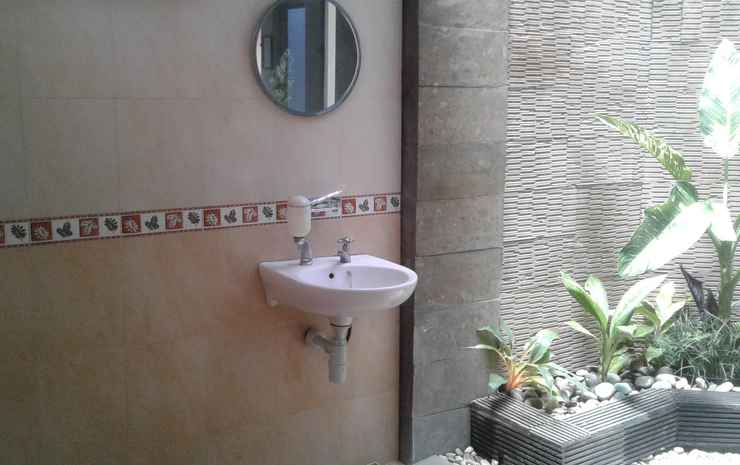 Hotel Cendrawasih Jember Jember - Suite Cottage Room