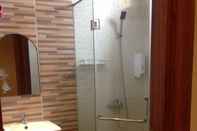 In-room Bathroom Hotel Adilla Syariah Ambarukmo