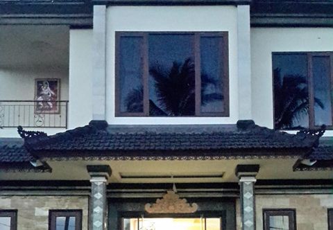 Exterior Hotel Mawar Sari Mitra RedDoorz
