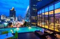 Swimming Pool Hotel Clover Asoke