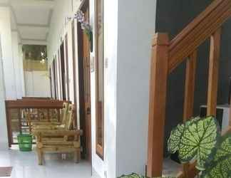 ภายนอกอาคาร 2 Emalia Homestay