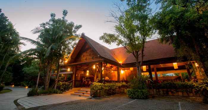 Lobby Inrawadee Resort