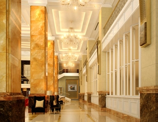 Lobi 2 Adimulia Hotel Medan