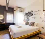 Bedroom 2 Oxotel Hotel