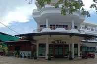 ภายนอกอาคาร Hotel Mutiara Tarakan