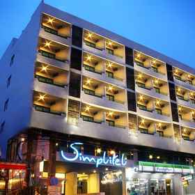 Simplitel Hotel Phuket 1, カロンビーチプールヴィラホテル