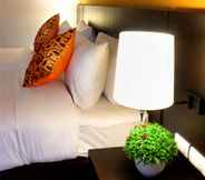 Kamar Tidur 3 Simplitel Hotel Phuket