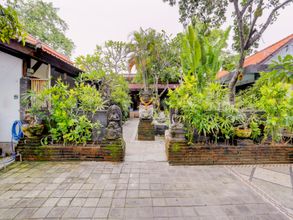 Luar Bangunan 4 Kubu GDK Pertiwi