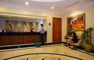 Lobby 2 Oxford Suites Makati