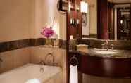 In-room Bathroom 5 The Peninsula Manila