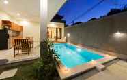 Hồ bơi 6 Paisa Villa Seminyak