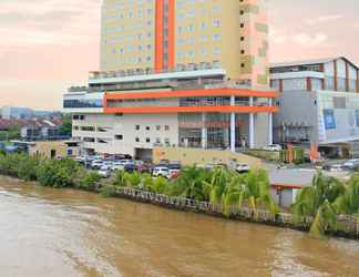 Bangunan 2 HARRIS Hotel Samarinda