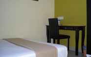 Bedroom 6 New Wave Hotel Nilai 2