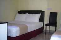 Bedroom New Wave Hotel Nilai 2