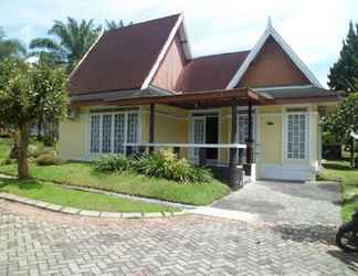 Bangunan 2 Villa Kota Bunga Teratai