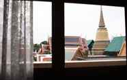 Nearby View and Attractions 5 Feung Nakorn Balcony Rooms and Cafe