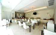 Restoran 7 The Bless Hotel & Residence