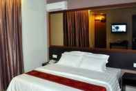 Kamar Tidur Golden Hill Hotel