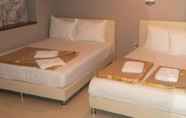 Kamar Tidur 4 Serdang Business Hotel H3